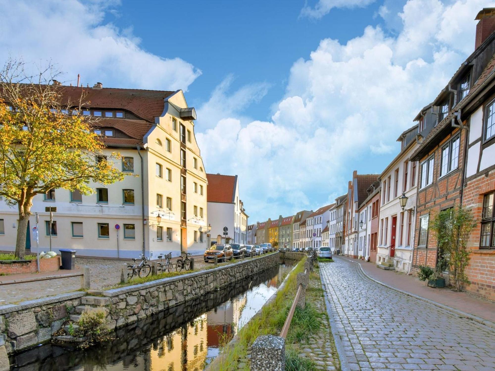 Modern Apartment In Wismar With Private Terrace Exteriér fotografie